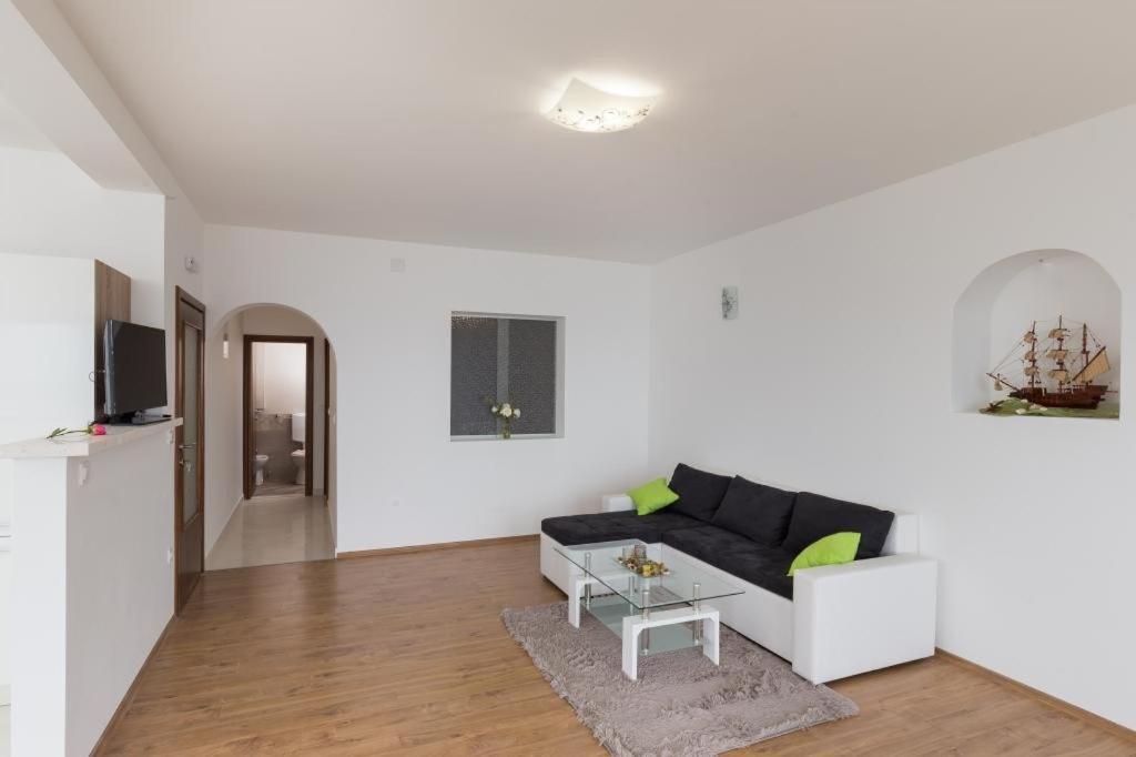 Apartment Manuela تْسافتات الغرفة الصورة